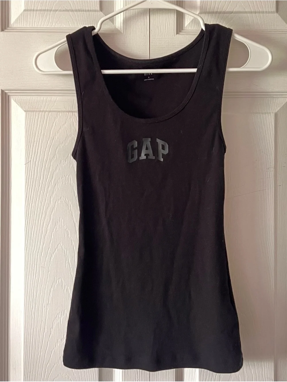 Gap Logo Ribbed Tank Top - Picture 2 of 5